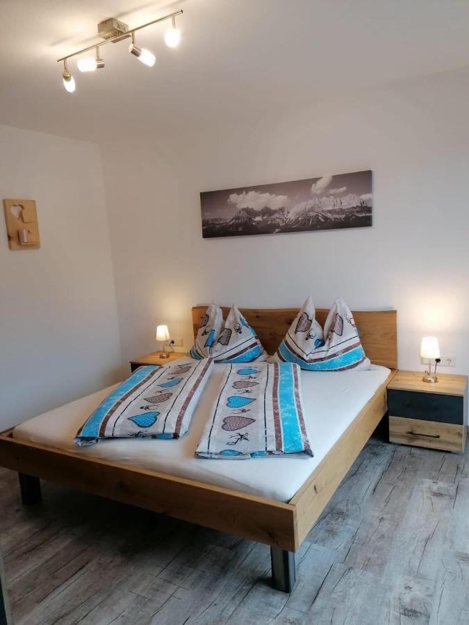 Appartement Kaiserplatzl Scheffau am Wilden Kaiser Esterno foto